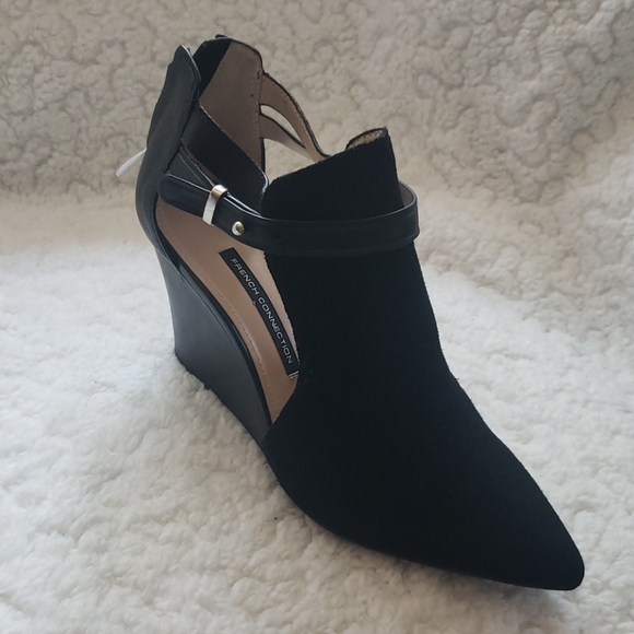 French Connection black wedge cut-out booties - Picture 4 of 6